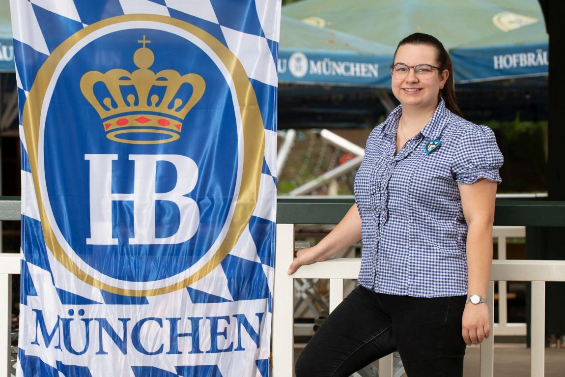 Lara Welbers // Biergartenleitung 